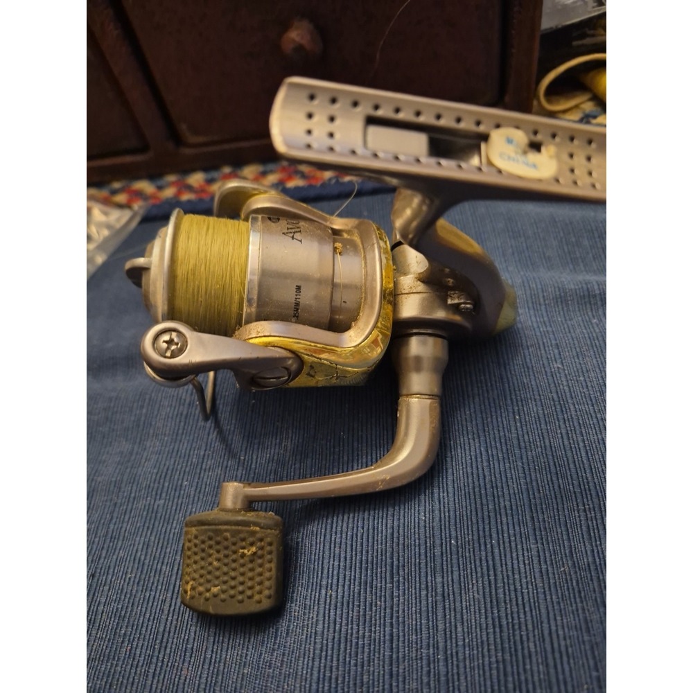Mitchell S2000 Fishing Spinning Reel